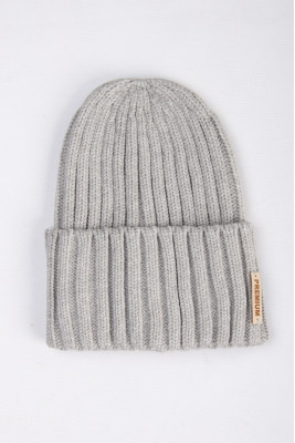 Шапка жіноча